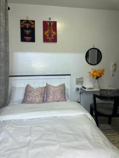 Schnelle Residences - 1