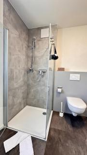 AMAO-Sepia - Spacious Family Apartment - 6 Guests - Parking - 2