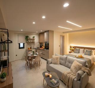 Aelia Luxury Apartments & Pool - 9