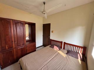 Charming City Flat Close to Beautiful Lake - 5
