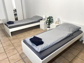 bookandstay24 Groß-Zimmern 2 Zimmerwohnung mit Küche und Terrasse bei Darmstadt, Frankfurt, RheinMain Gebiet - 0