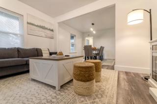 Peaceful Pet-Friendly Home with Yard - 7