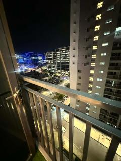 Cozy Staycation by Jacob Shore 3 Tower 3 - 2