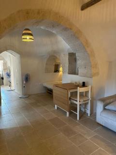 Trulli Sereni with large relaxing garden - 8