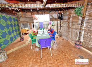 Sensational VIP King BR Private Bathroom Hot Water - 6