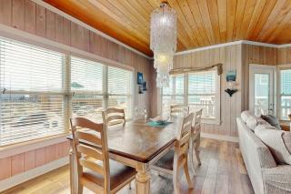 Updated Dog-Friendly Home with Free WiFi Beach Views Covered Porch Washer Dryer - 4