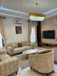 Brand New 4-Bedroom Luxury Penthouse, Opebi Ikeja - 4