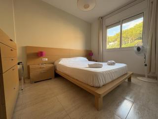 R164 Casa Claire con piscina y jardín com. 3000m2 - 3