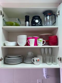 Apto completo a duas quadras do mar, bem localizado - Vila Velha - 1