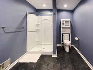 Star Lane garden apartment with pool - 3