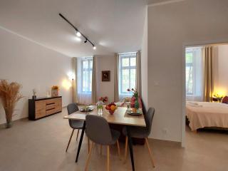 APARTAMENT WIEJSKI- spokój w centrum miasta, z parkingiem, 400m do PKP i BUS, Energylandia, Szczyrk, Enduro, Jezioro Żywieckie - 7