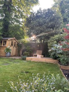 Beautiful 1840s Grade II Listed Almshouse - 2