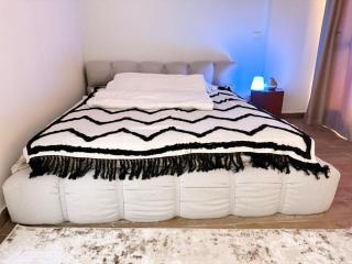 Hotel Apartment - Jannah Complex, 10 minutes from the American University in Cairo, with a distinctive view - 0