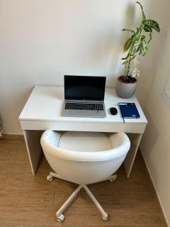 Senna Apartment - Sleeps 6 - Near Ferrari - 6