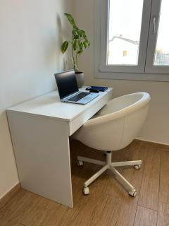 Senna Apartment - Sleeps 6 - Near Ferrari - 1