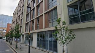 The Lambs Passage Executive Apartment - 9