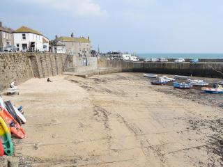 The Boat Watch - 28477 - 7