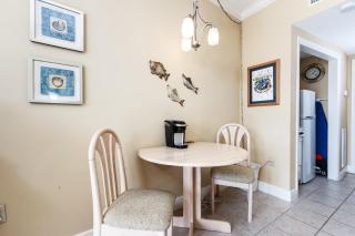 Pirates Bay A115 - 1