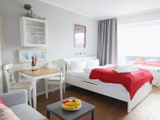 Helle, 1- Zimmer Appartement mit Doppelbett - 0