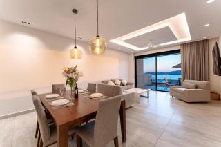 3097 - Paradise Cove 1B Yerbabuena - 1