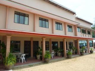 Cempaka Beach Resort - Kuantan - 9