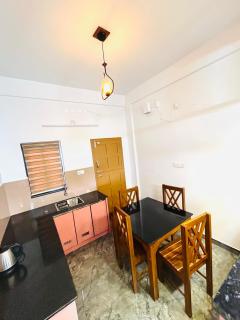 Flymount Homestay - 1