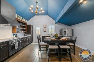 Williams Bay Family Getaway Beach Kayaks and Lake Geneva Adventures - 4