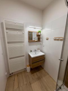 Comfy Apartment with Bedroom Nook - 2