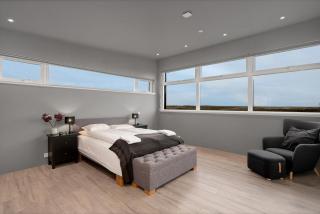 Luxury 4BR House with Sauna, Hot Tub and EV Charger - 7