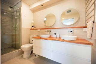 Luxury Beach View Escape - 2