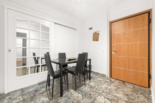 Boho Coastal Retreat with Jacuzzi, 1 min to Beach - 6