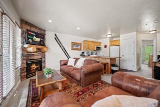 Wild Moose Ski Lodge MH504Near Powder MtnHot Tub - 5