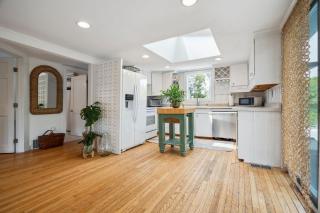 All Decked out Greenery and waves - 4