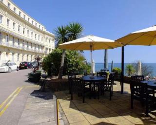 Sea View, Free parking Fast Wi-Fi, Sleeps 1-3 - 2