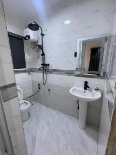 Akorede Homes & Apartments - 2