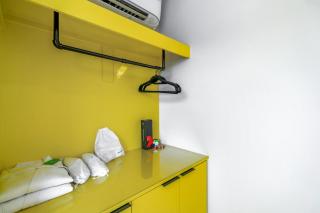 Banana Container - EADO Juice Box - 1