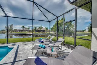 CoralVilla Dandelion-on water, pool, luxury, airhockey - 1