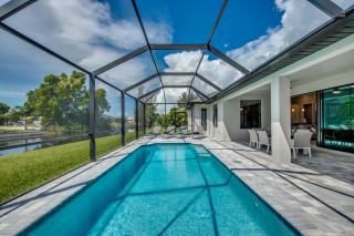 CoralVilla Dandelion-on water, pool, luxury, airhockey - 3