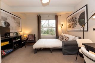 Stunning 1 BR Surbiton with views, near station - Pass the Keys - 5