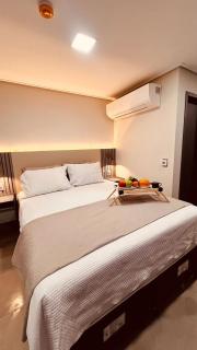 Flat terreo com area externa - 0