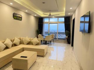 Chic 2BHK Scenic View Retreat - 0