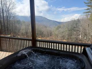 Smokey Mountain Getaway - new renovation - Mountain Views with Sunsets - 5