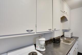 Upscale Apt at The Lofts in Historic Downtown Lead - Lead - 4