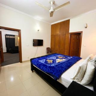 Swiss Cottage Guest House Islamabad - 3