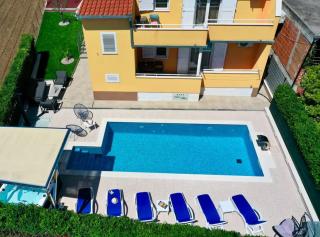 Villa M. Family & Pool - 6