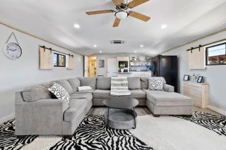 Zebra Ranch 16-Guest Compound Mtn VuSpaPKL BAL - 7