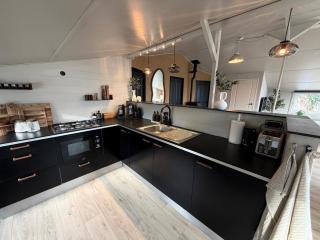 Beautiful house on an island near Amsterdam - 8