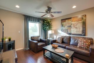 Walk to Everything! Pet-Friendly Old Town Condo - 8