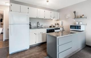 Riverview Pet Friendly Condo in Downtown Bend - 9