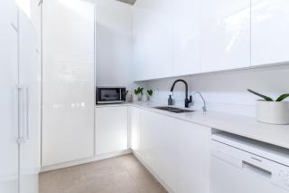 Modern Luxury - 360 Paarl Views & Restaurants - 9